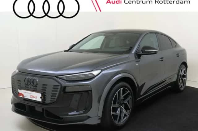 Audi Q6 e-tron (2025) thumbnail 1