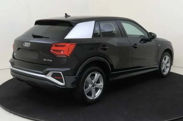 Audi Q2 (2026) thumbnail 2