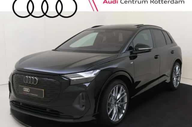 Audi Q4 e-tron (2025) thumbnail 1