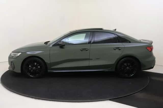 Audi A3 (2024) thumbnail 2