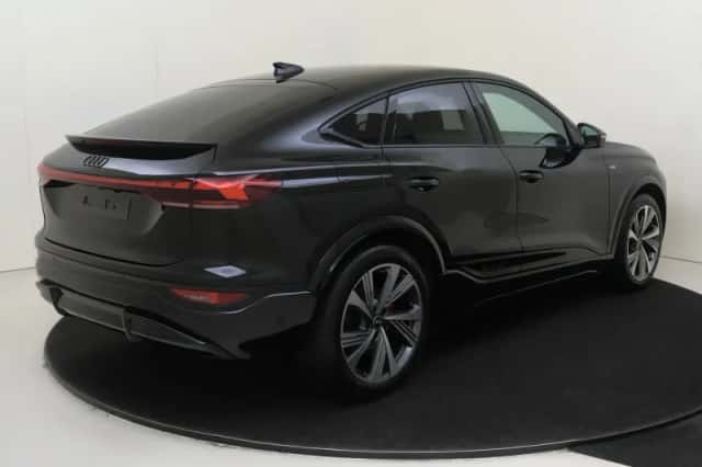 Audi Q6 (2026) thumbnail 2