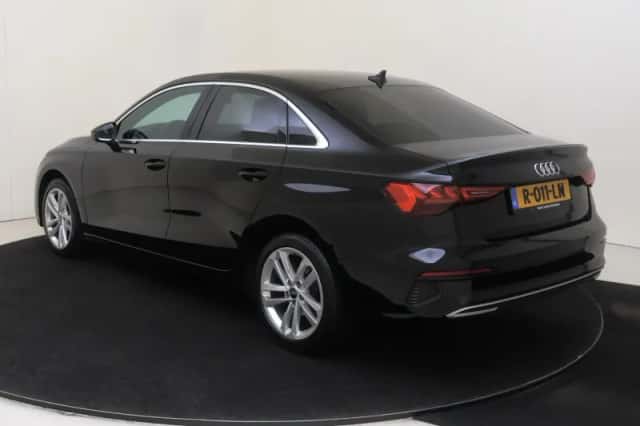 Audi A3 (2022) thumbnail 3