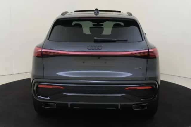 Audi Q5 (2026) thumbnail 4
