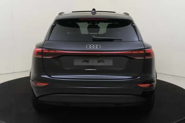 Audi Q6 e-tron (2026) thumbnail 5