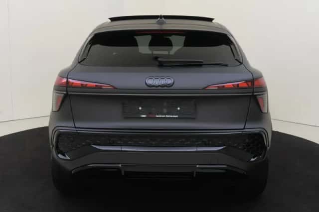 Audi Q3 (2026) thumbnail 5