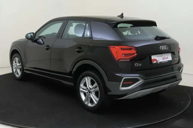 Audi Q2 (2023) thumbnail 3