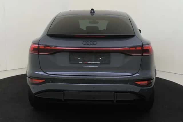 Audi Q6 (2026) thumbnail 4