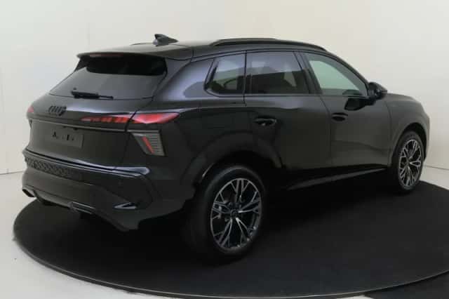 Audi Q3 (2026) thumbnail 2