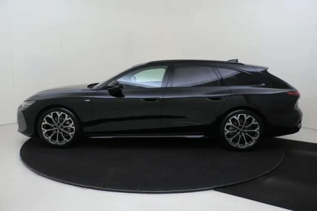 Audi A6 (2025) thumbnail 2