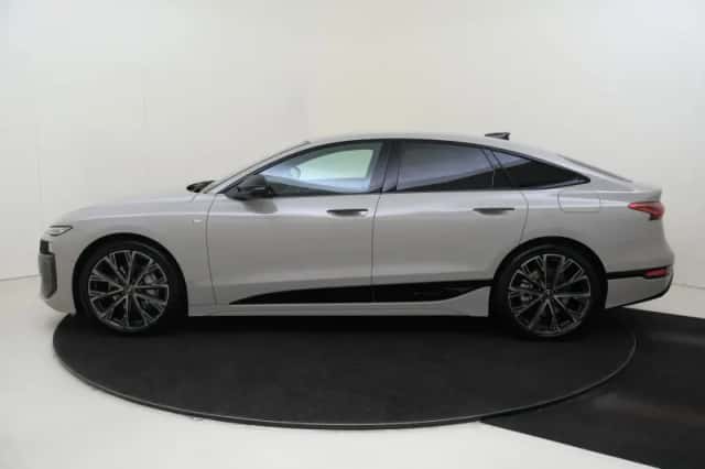 Audi A6 (2025) thumbnail 2