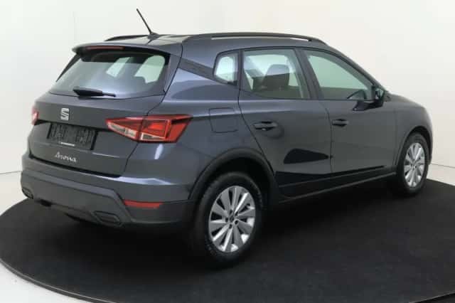 SEAT Arona (2025) thumbnail 5