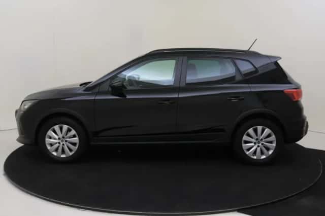 SEAT Arona (2025) thumbnail 2