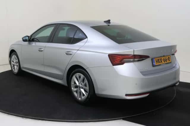 Škoda Octavia (2025) thumbnail 3