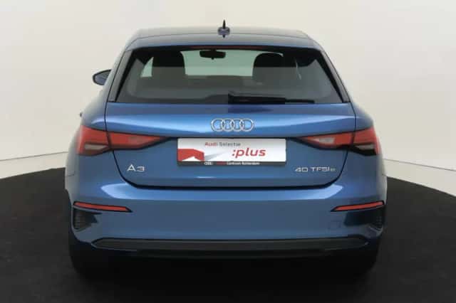 Audi A3 (2022) thumbnail 4