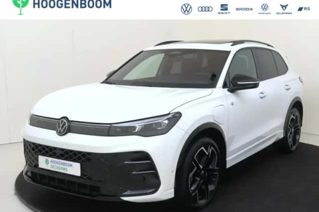 Volkswagen Tiguan (2025) thumbnail 1