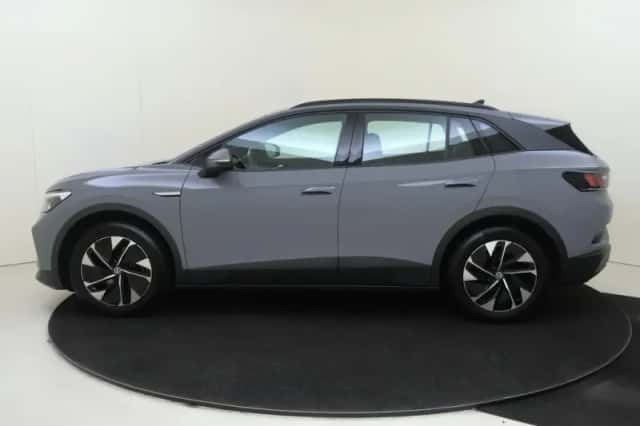 Volkswagen ID.4 (2023) thumbnail 2