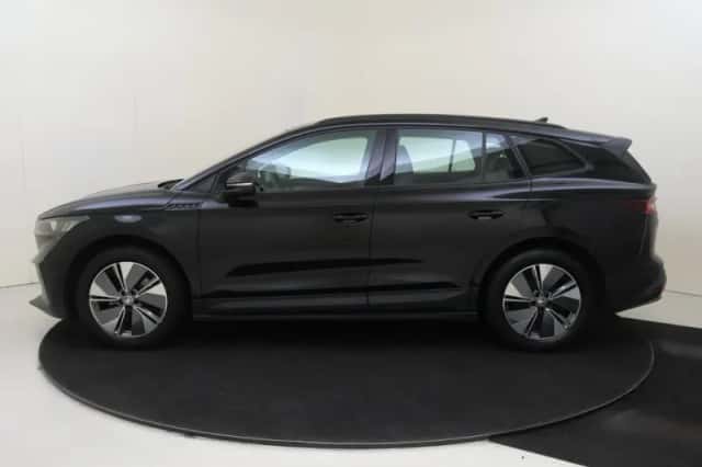 Škoda Enyaq (2022) thumbnail 2