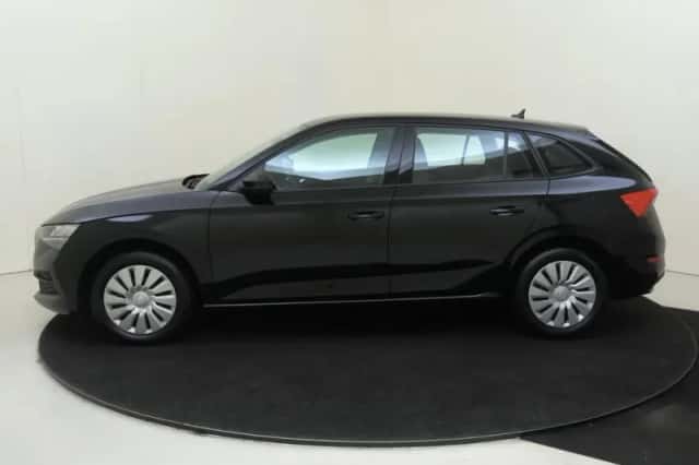 Škoda Scala (2024) thumbnail 2
