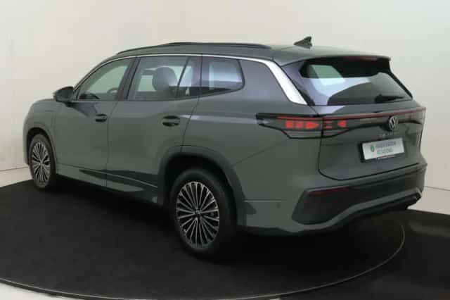 Volkswagen Tayron (2025) thumbnail 3