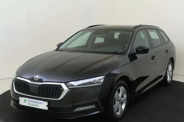 Škoda Octavia (2024) thumbnail 1
