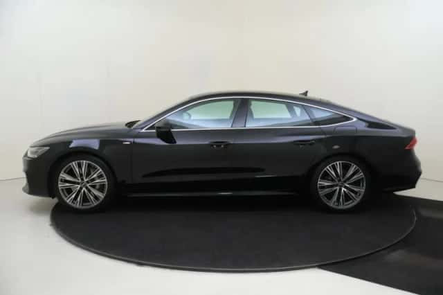 Audi A7 (2022) thumbnail 2