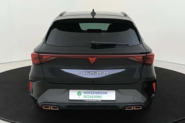 CUPRA Leon Sportstourer (2025) thumbnail 4