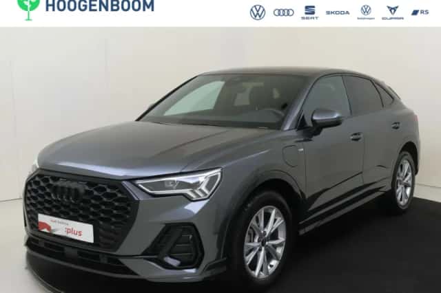 Audi Q3 (2024) thumbnail 1