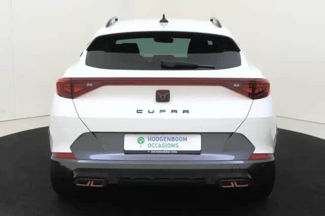 CUPRA Formentor (2023) thumbnail 4