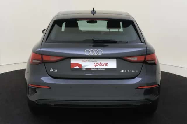 Audi A3 (2022) thumbnail 4