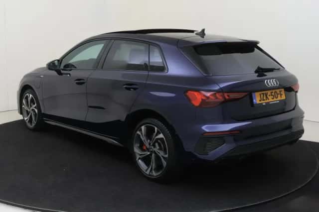 Audi A3 (2022) thumbnail 3