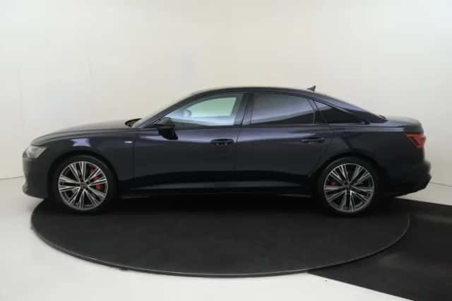 Audi A6 (2024) thumbnail 2