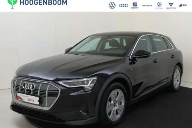 Audi e-tron (2023) thumbnail 1
