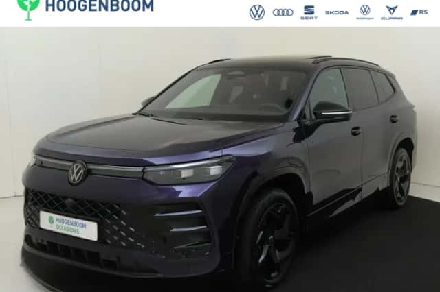 Volkswagen Tayron (2025) thumbnail 1