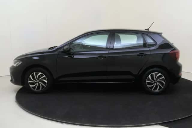Volkswagen Polo (2024) thumbnail 2