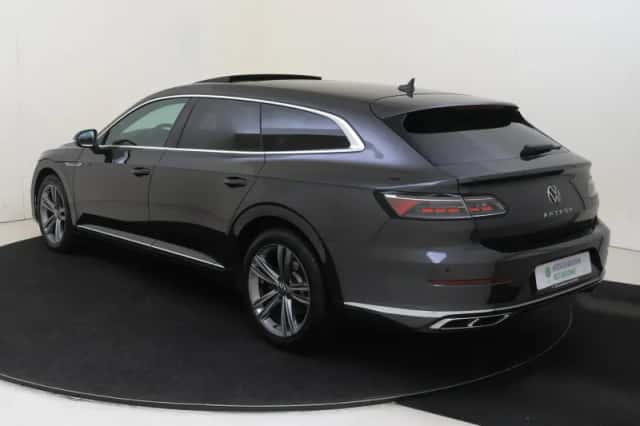 Volkswagen Arteon (2023) thumbnail 3
