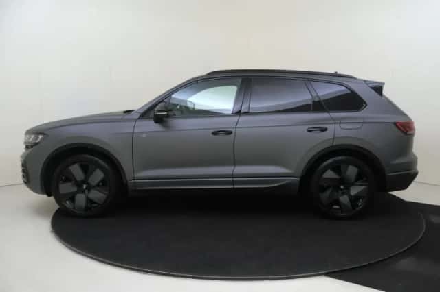Volkswagen Touareg (2025) thumbnail 2