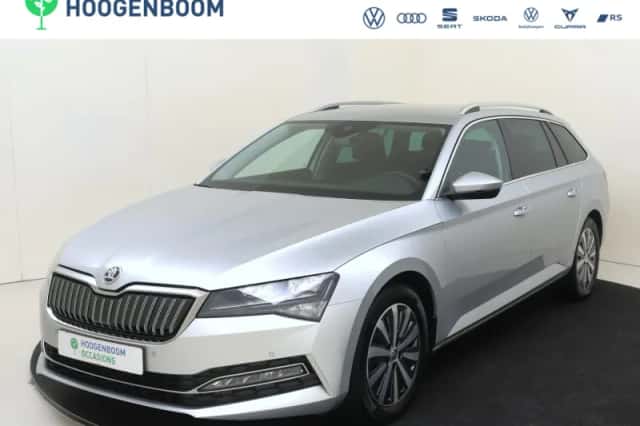 Škoda Superb (2023) thumbnail 1