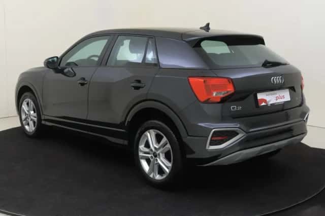 Audi Q2 (2023) thumbnail 3