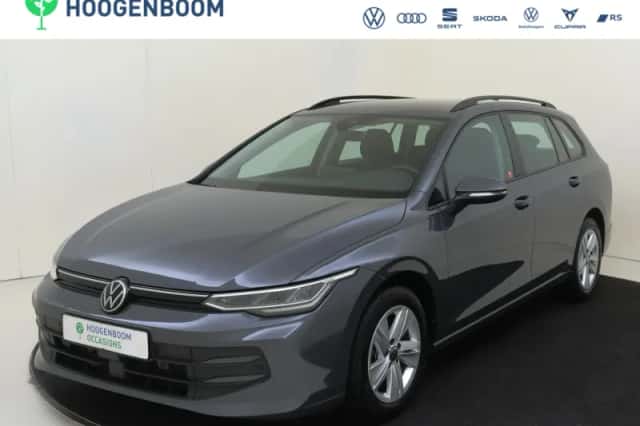 Volkswagen Golf (2025) thumbnail 1
