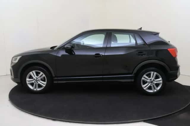 Audi Q2 (2023) thumbnail 2