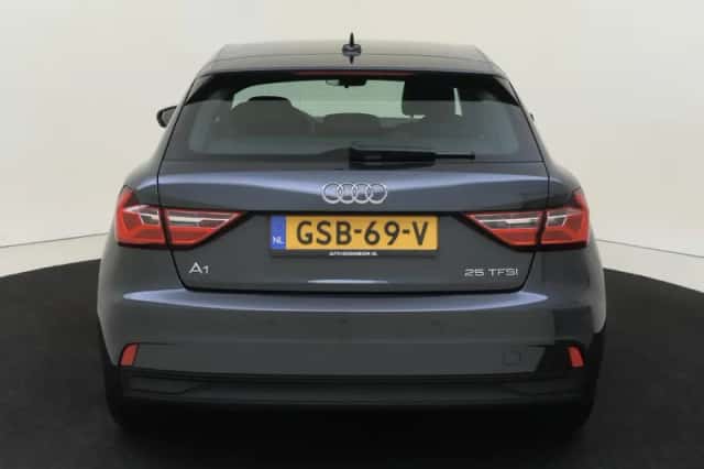 Audi A1 (2024) thumbnail 4