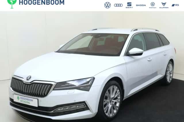 Škoda Superb (2023) thumbnail 1
