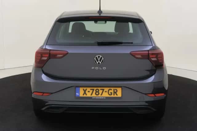Volkswagen Polo (2023) thumbnail 4