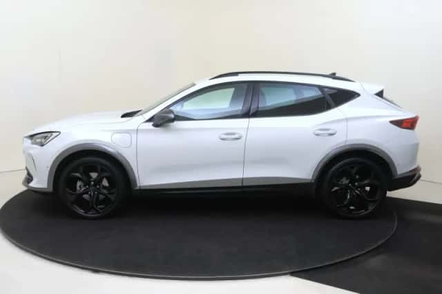 CUPRA Formentor (2024) thumbnail 2