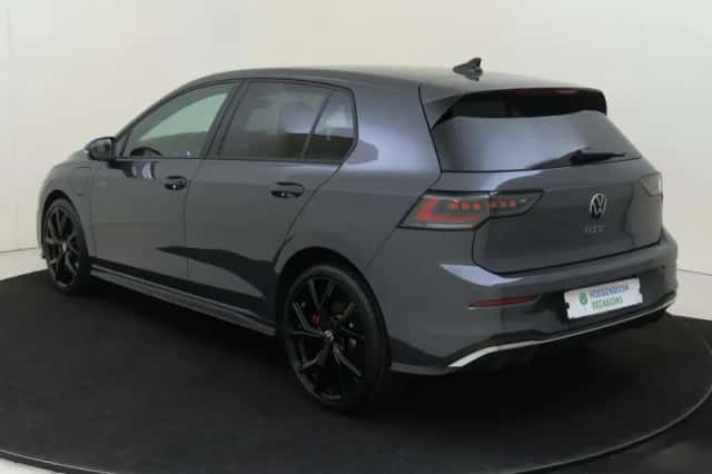 Volkswagen Golf (2026) thumbnail 3