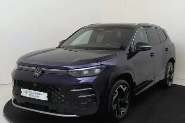 Volkswagen Tayron (2025) thumbnail 1