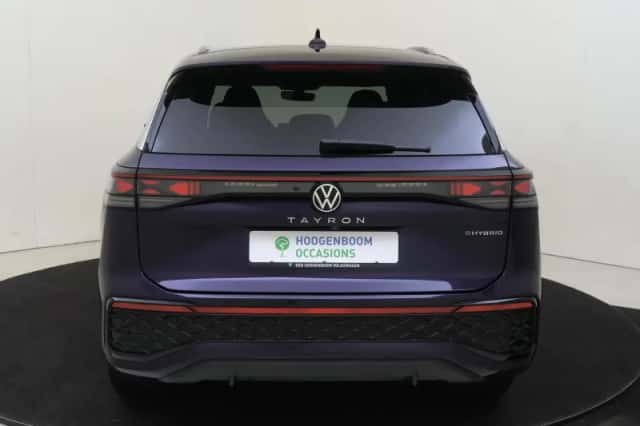 Volkswagen Tayron (2025) thumbnail 4