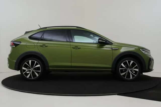 Volkswagen Taigo (2023) thumbnail 3
