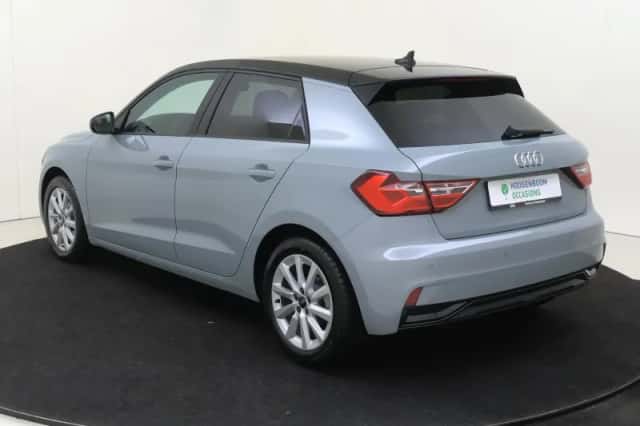 Audi A1 (2025) thumbnail 3