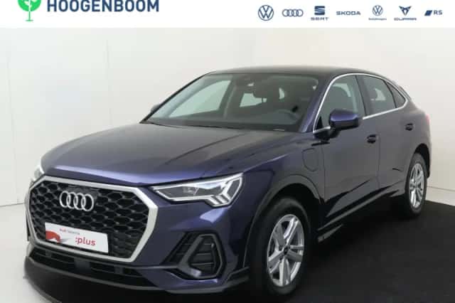 Audi Q3 (2024) thumbnail 1